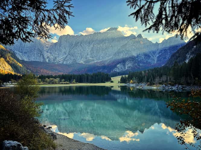 Foliage at Fusine Lake
