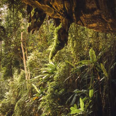 Nam Lod Cave - Thailand, Thailand