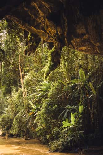 Nam Lod Cave - Thailand