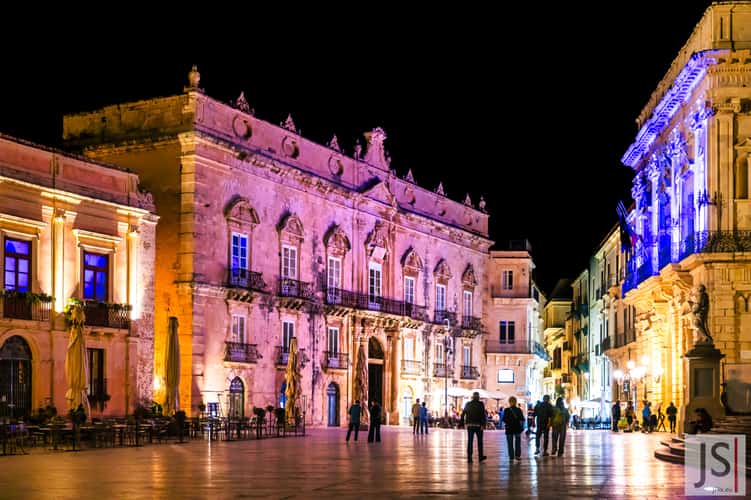 Piazza Duomo Syracus