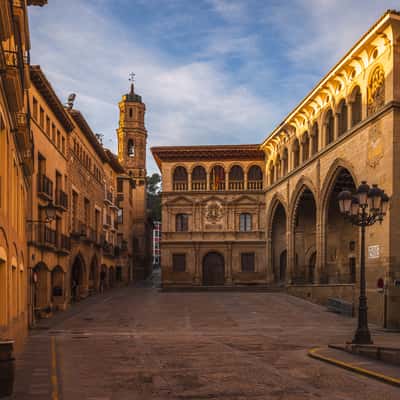 Plaza de España, Alcañiz, Spain