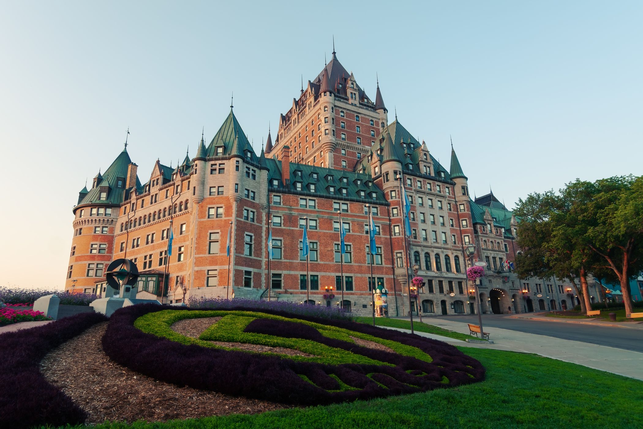 The Frontenac, Canada