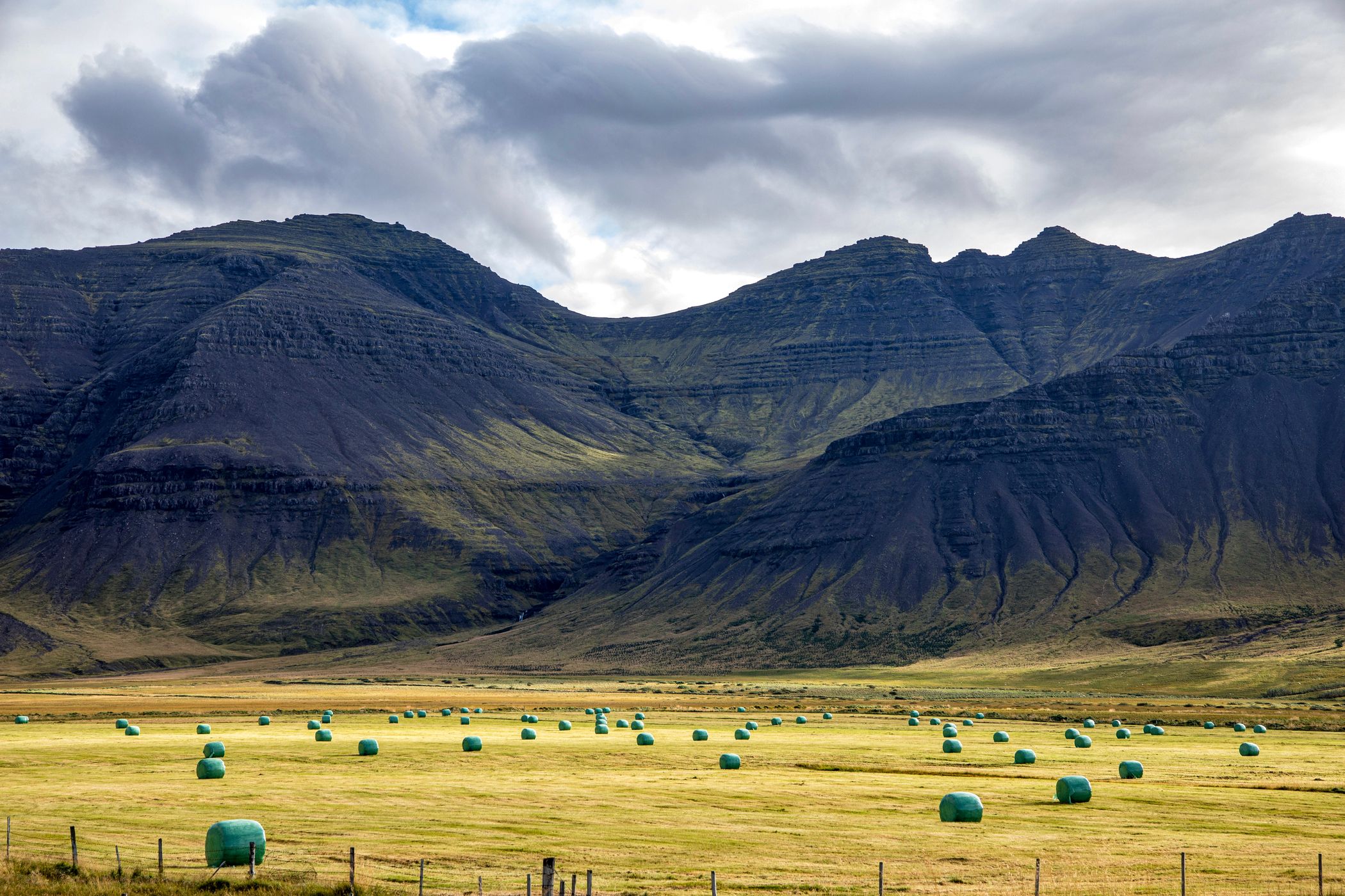 The land of the long white clouds: Iceland, Iceland
