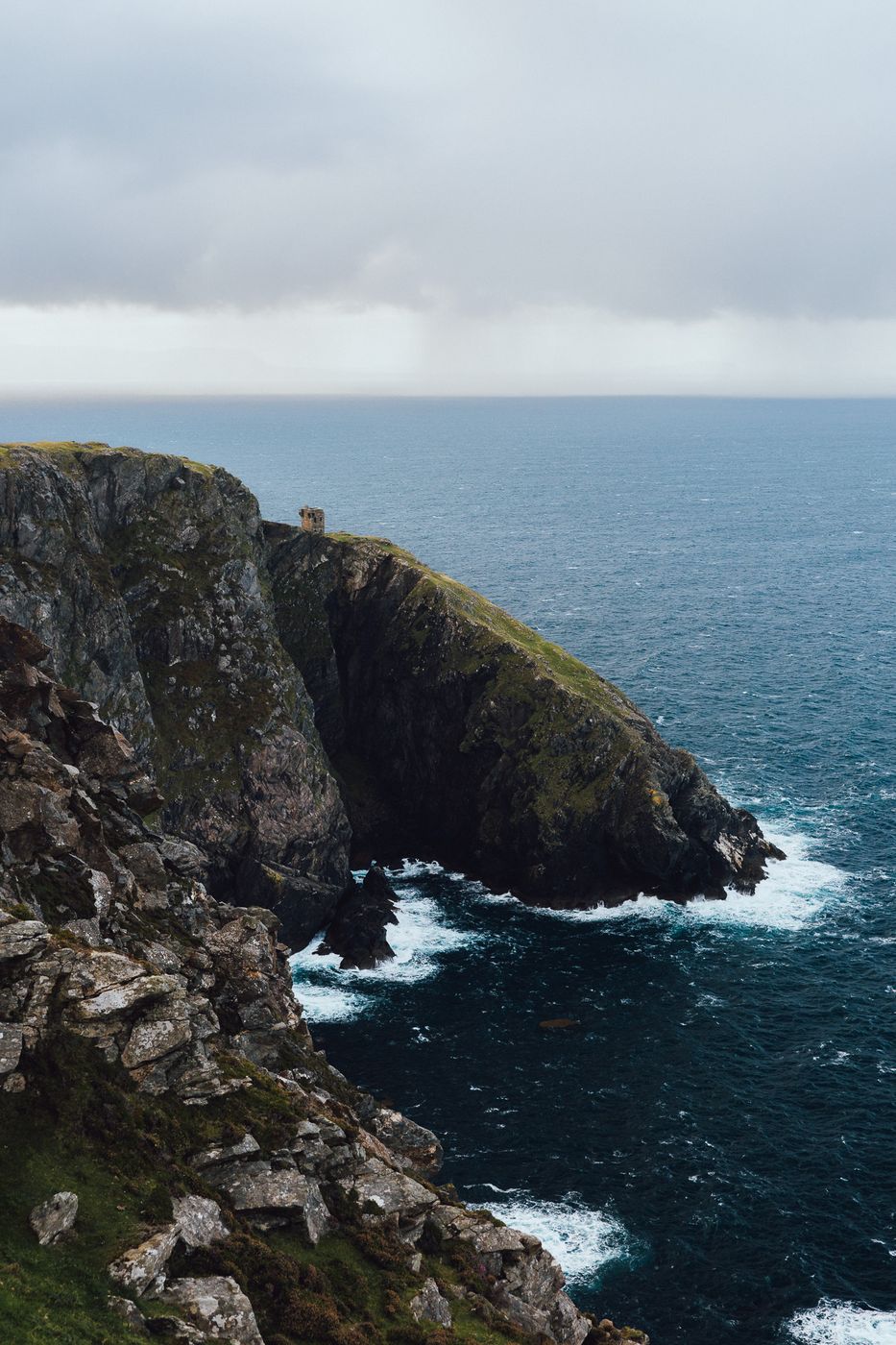 Watchtower new Slieve League Cliffs , Ireland, Ireland