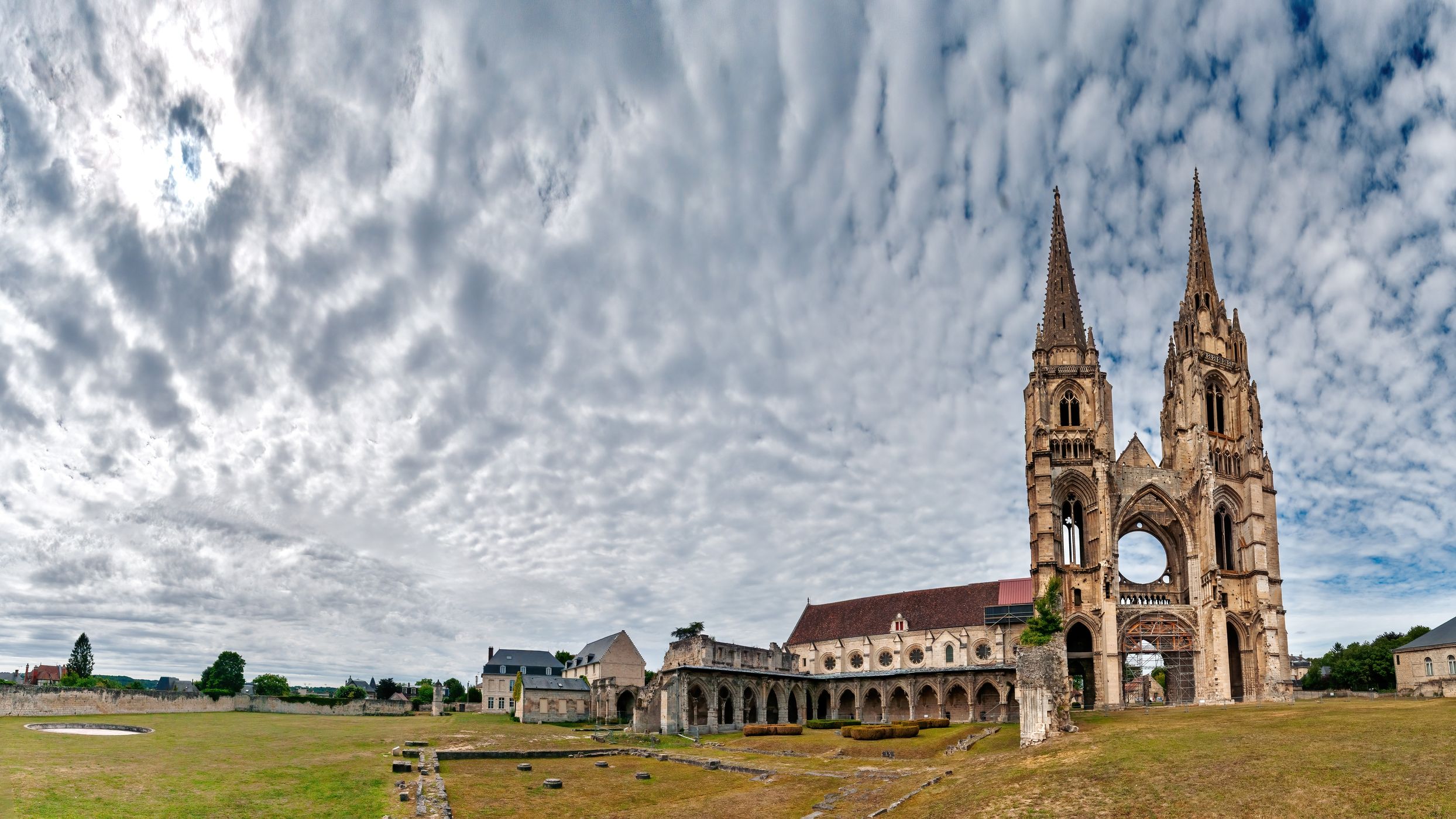 Abbaye Saint-Jean-des-Vignes in Soissons, France