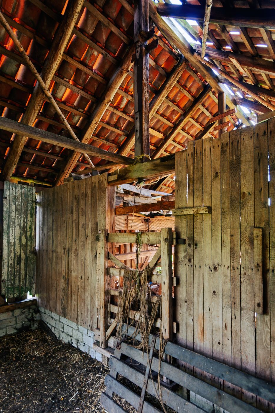 Abondonned Barn, Germany