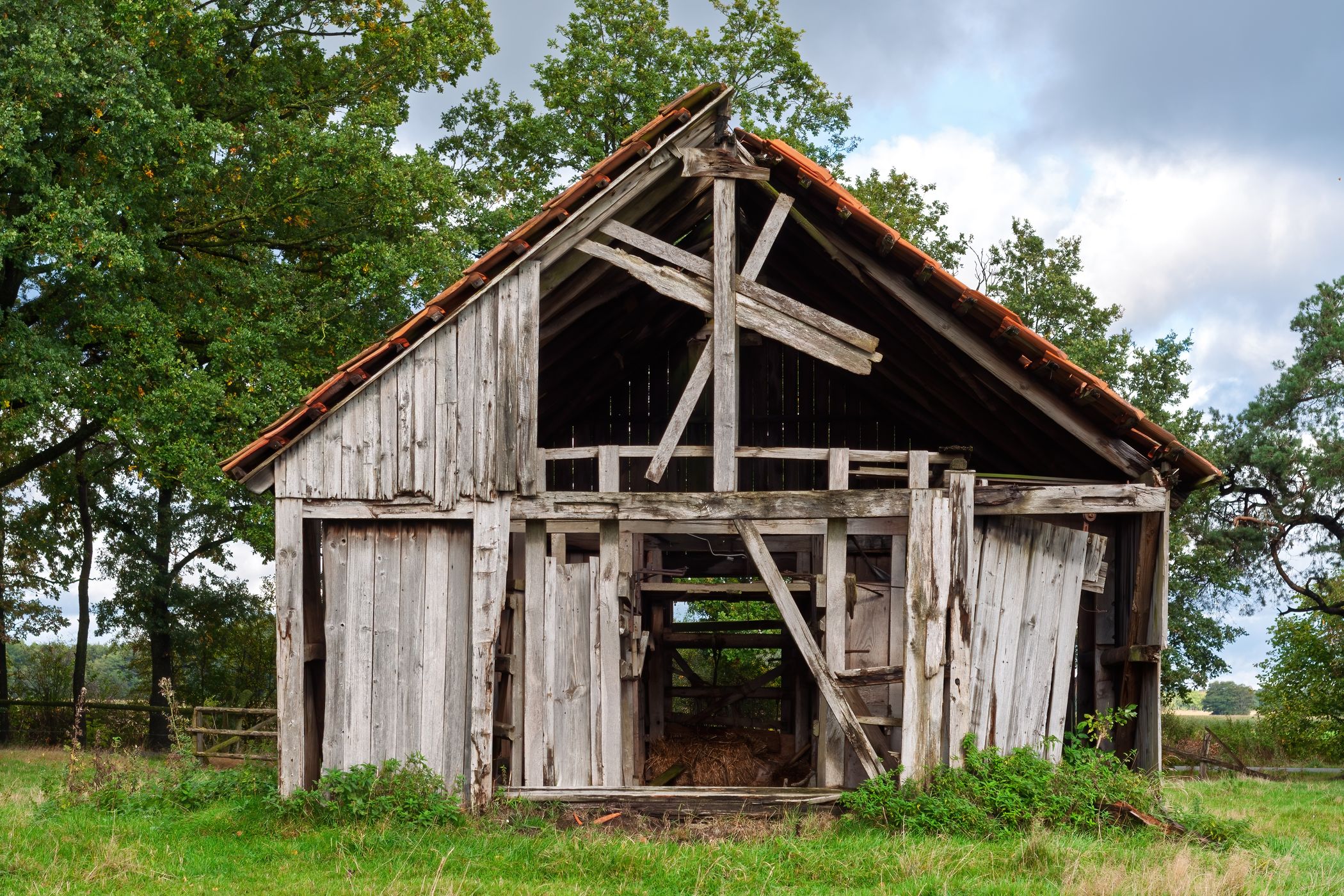 Abondonned Barn, Germany