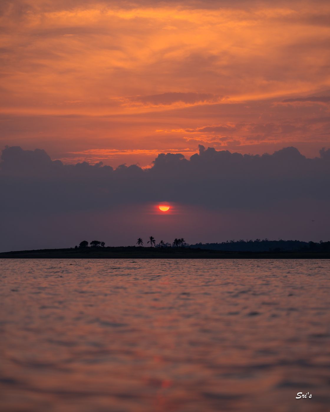 Backwaters of KRS Dam, near Venugopalswamy Temple, India