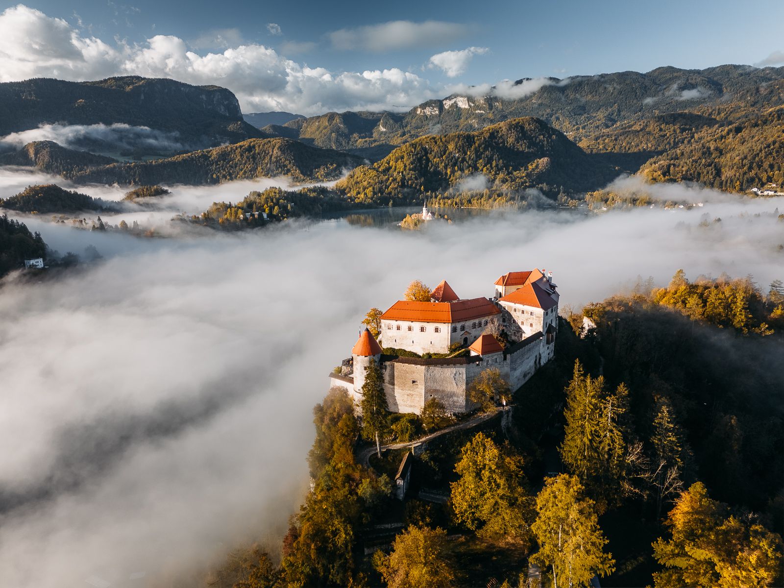 Blejski grad - Bled Castle (Drone), Slovenia