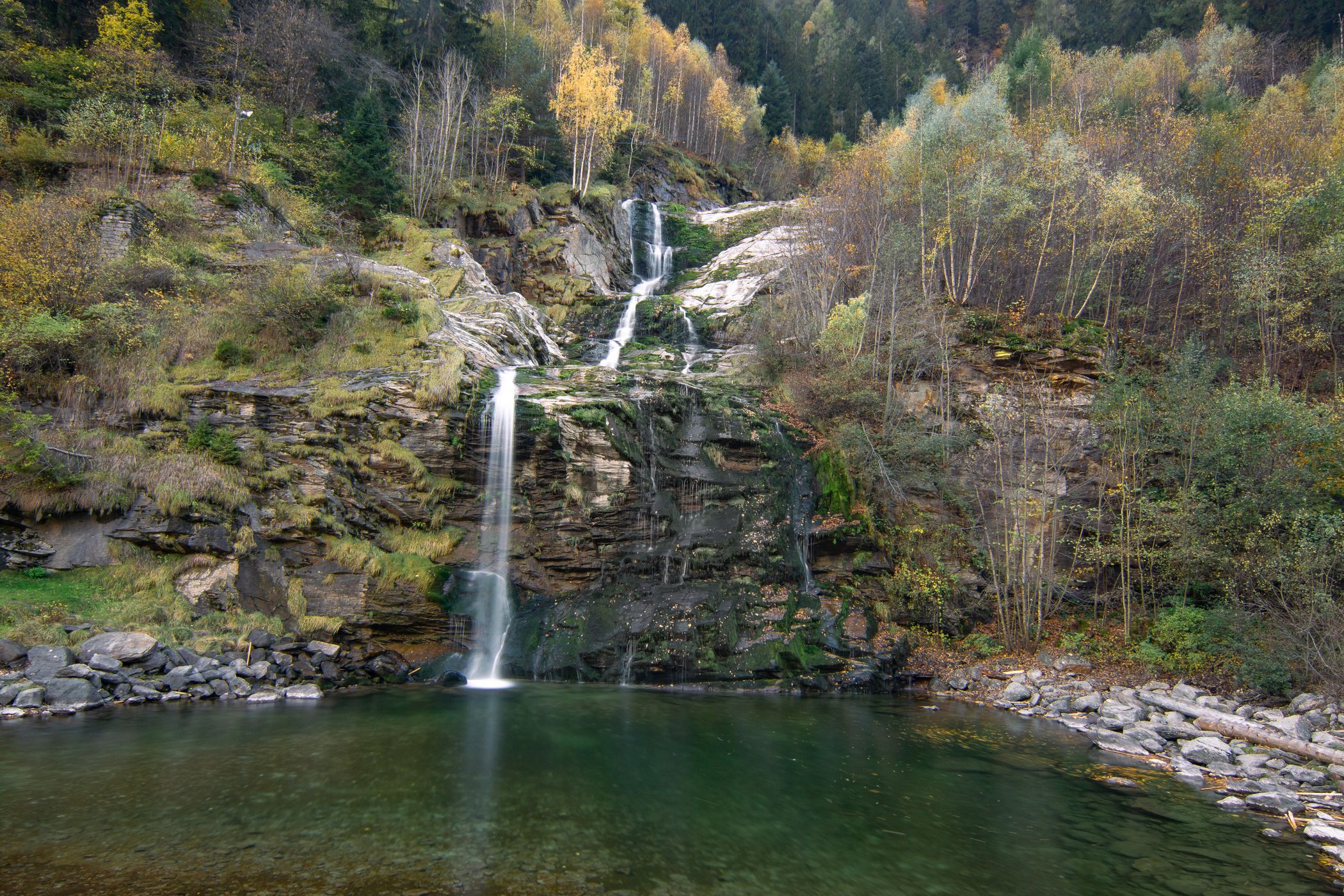 Cascata della Piumogna, Switzerland