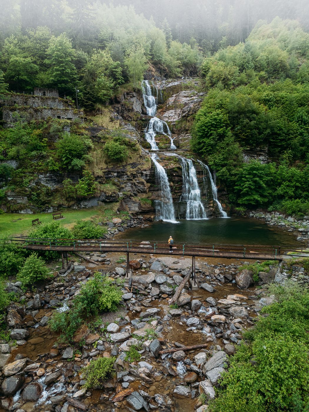 Cascata della Piumogna, Switzerland