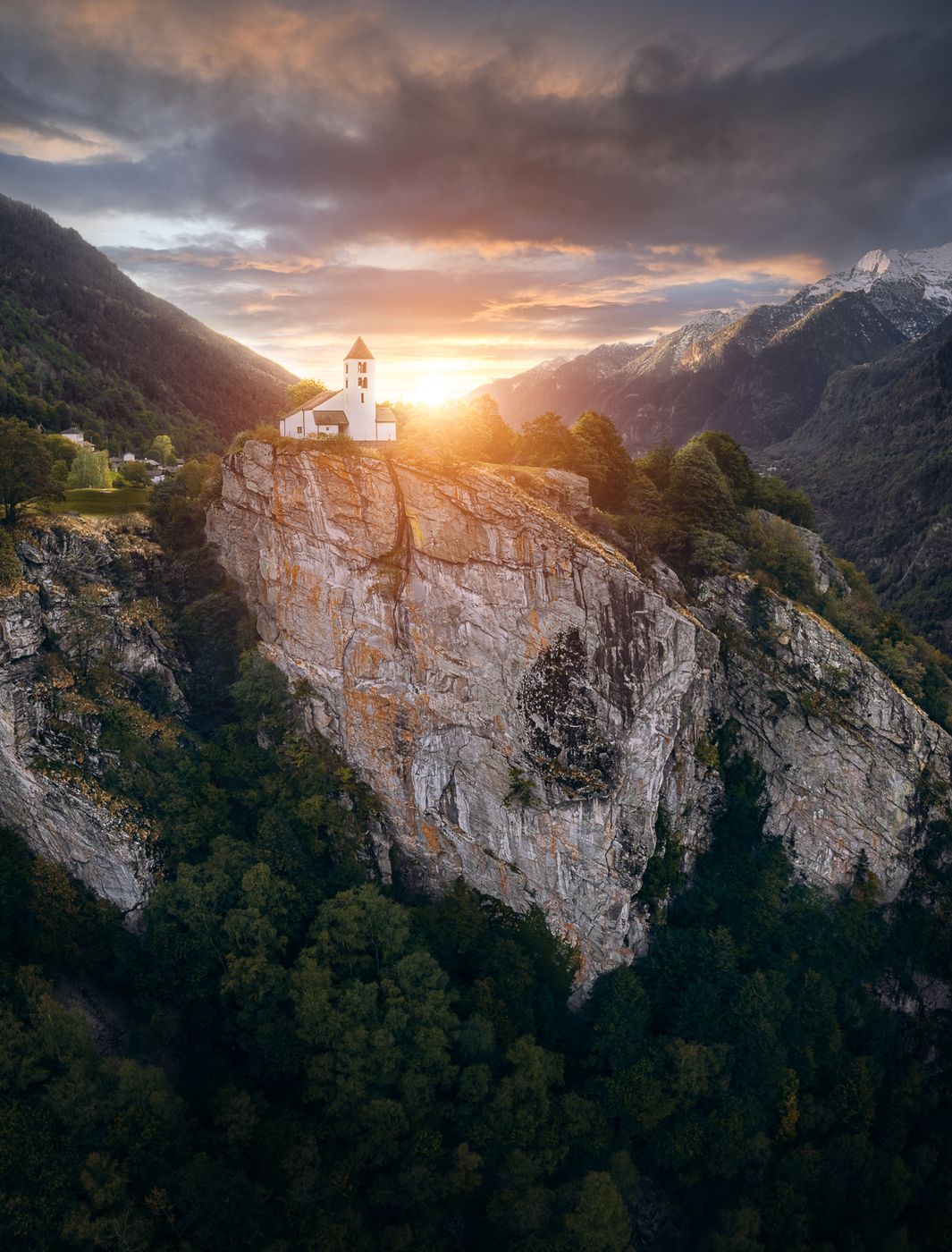 Chiesa di San Martino a Calonico, Switzerland