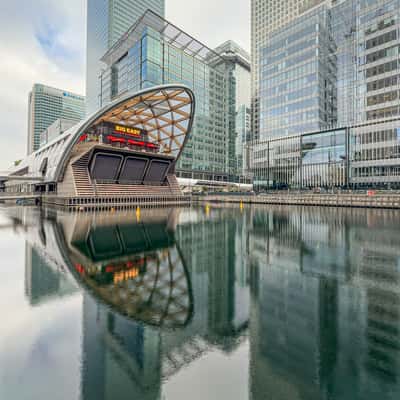 Crossrail place roof gargen, United Kingdom