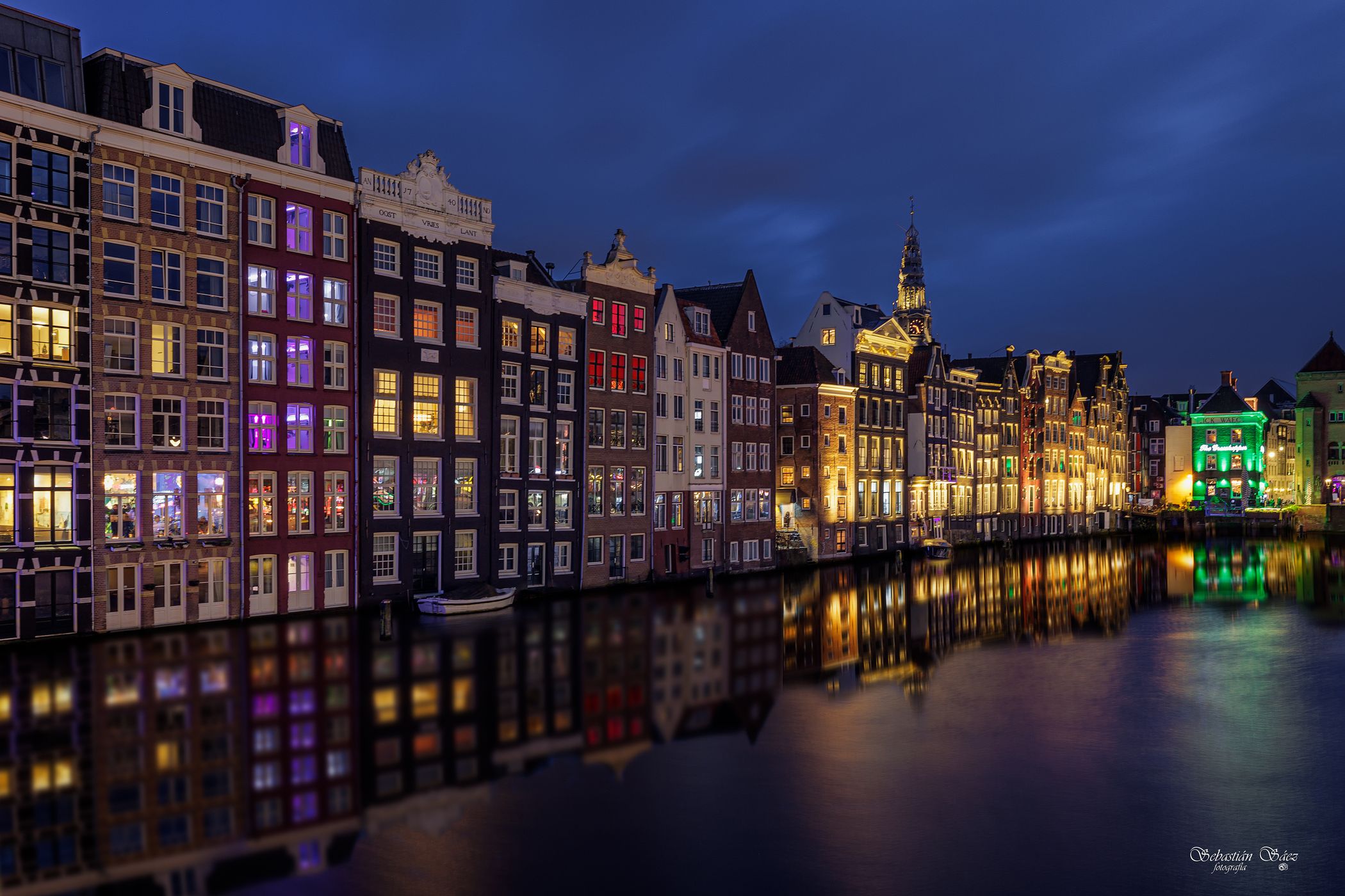 Damrak Nightshot, Netherlands