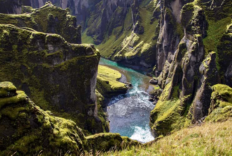 Fjaðrárgljúfur Canyon