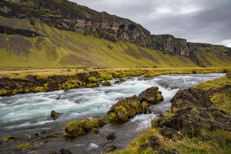 Fossálar Waterfall