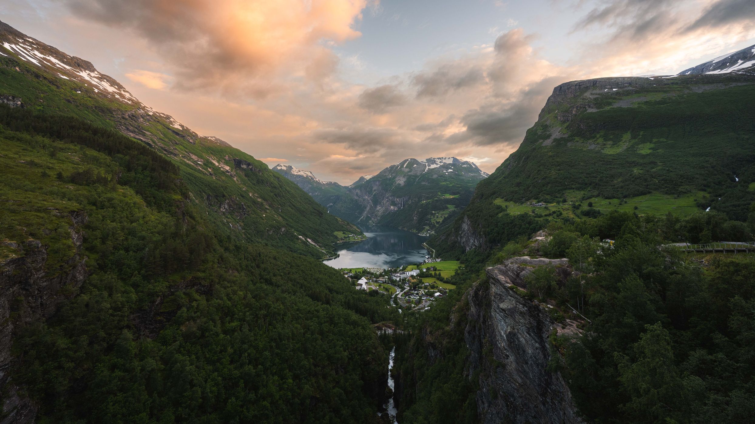 Geiranger Beredskapssenter, Viewpoint, Norway