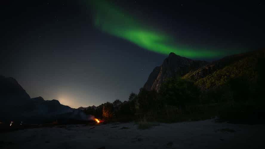 Grotfjorden Beach