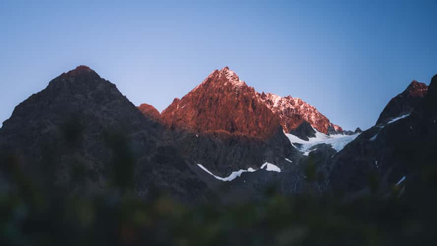 Lenangstinden Peak