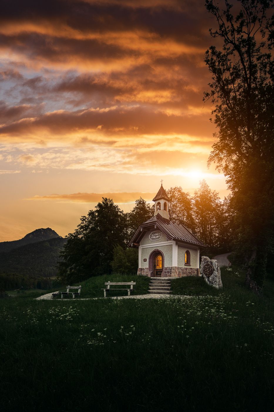 Kirchleitn chapel in front of Watzmann (Berchtesgaden), Germany