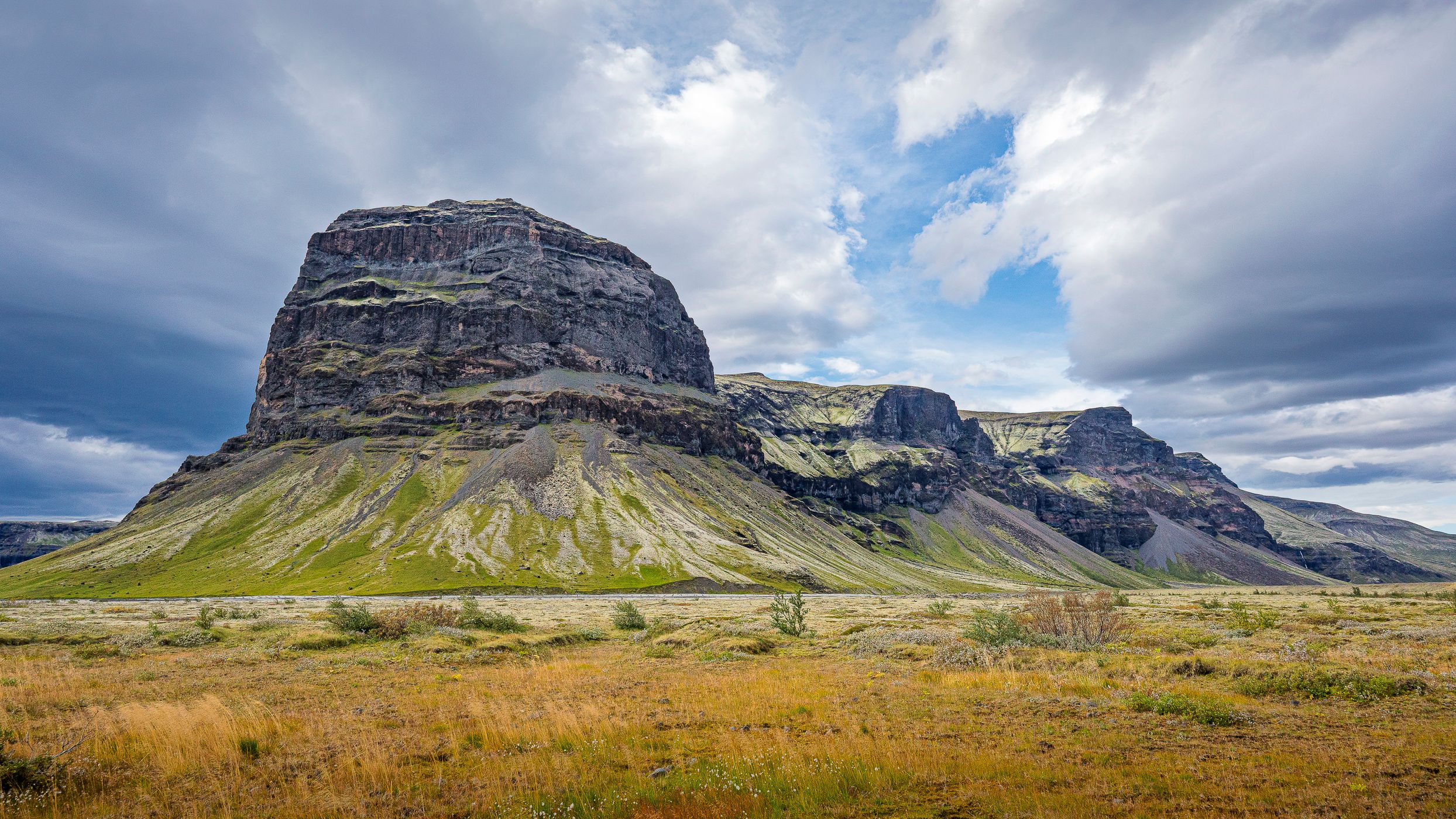 Lómagnúpur - East side, Iceland