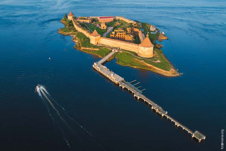 Oreshek Fortress (drone)