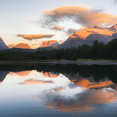 Oteren, Signaldalelva, Norway