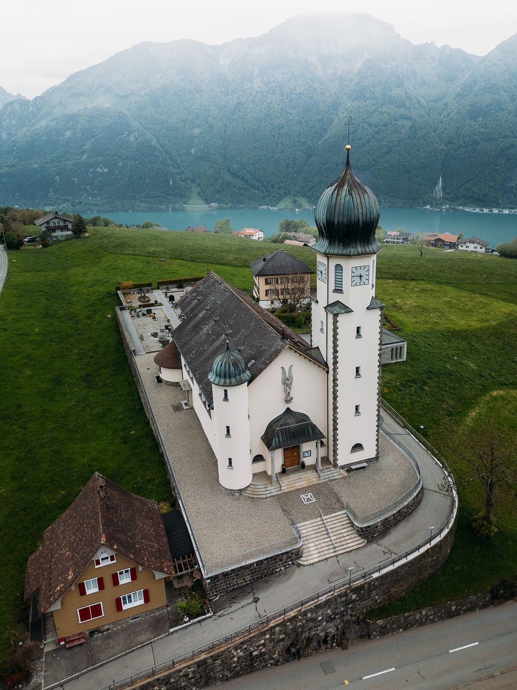 Pfarrkirche St. Michael, Switzerland
