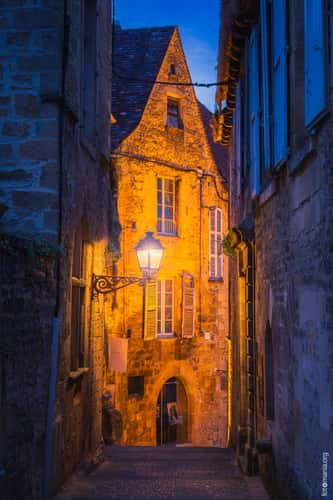 Rue Magnanat in Sarlat-la-Canéda, France