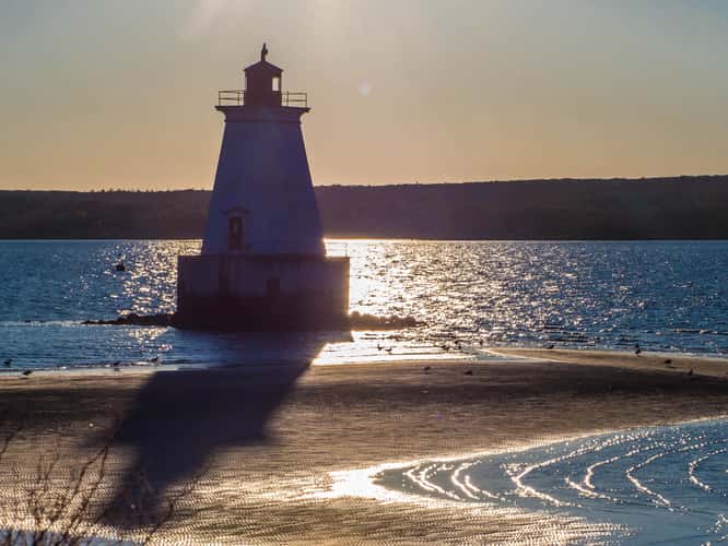 Sandy Point Lighthouse