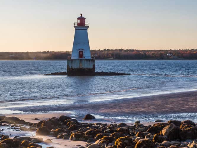Sandy Point Lighthouse