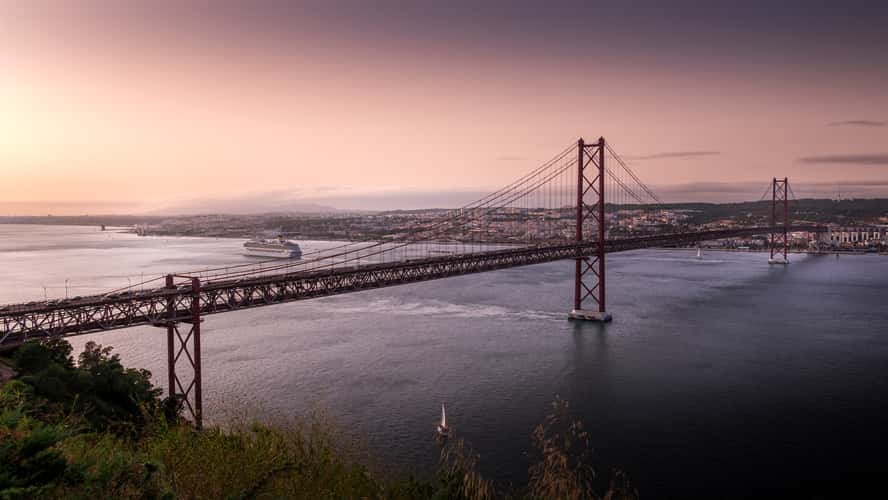 '25 April' bridge, Lisbon