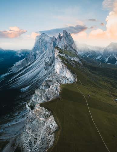 Seceda Ridge Line
