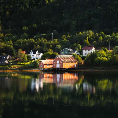 Sjånesbukta Village, Norway