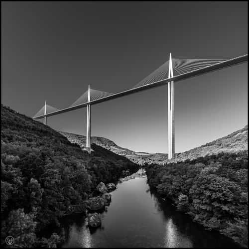 Viaduc de Millau from valley