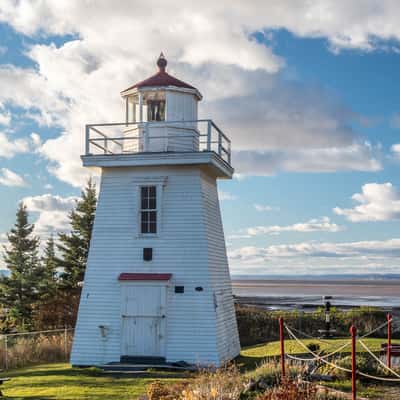 Walton Harbour Lighthouse, Canada