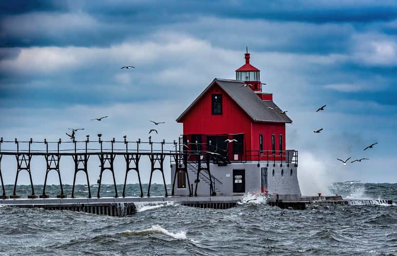 Grand Haven South Pierhead Outer Lighthouse
