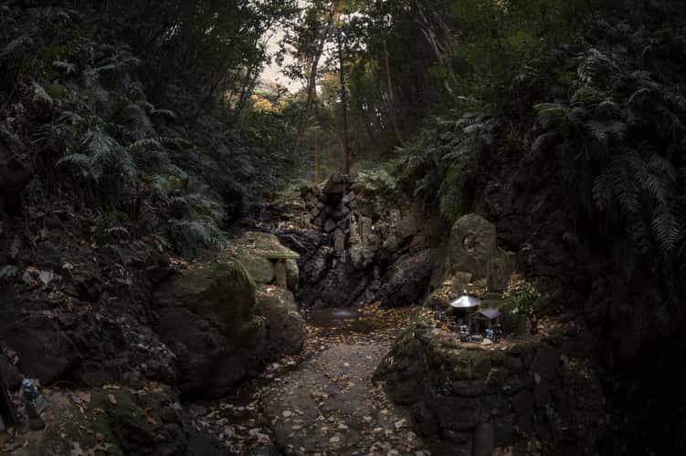 Hikime Falls