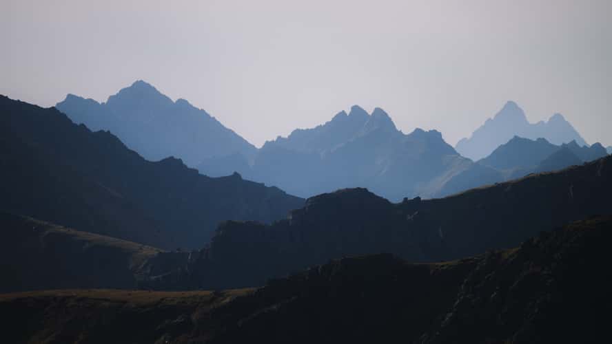 Langøya Mountains