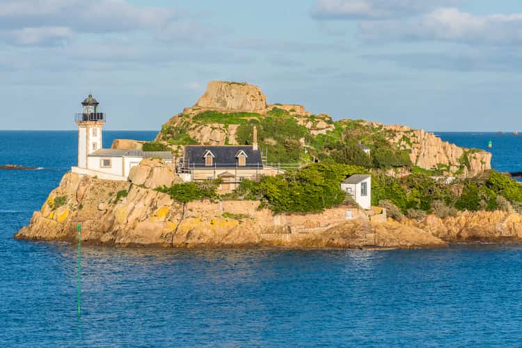 Louët island lighthouse