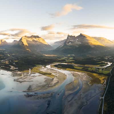 Lyngenfjord, Outflows, Norway