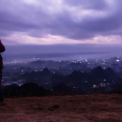 Yao mountain sunset view lookout, China