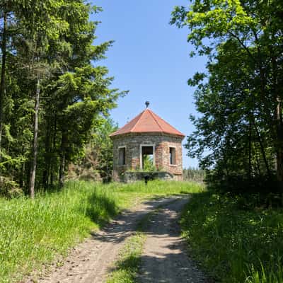 A classicist gazebo - Uherčice, Czech Republic