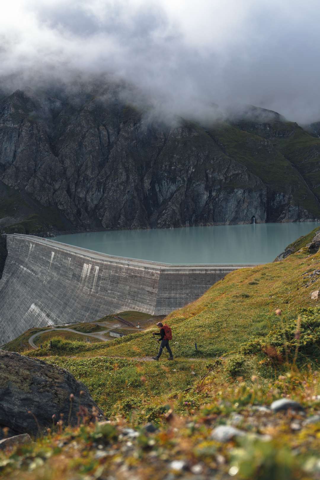 Get the exact geo-position for this spot: Grande Dixence View