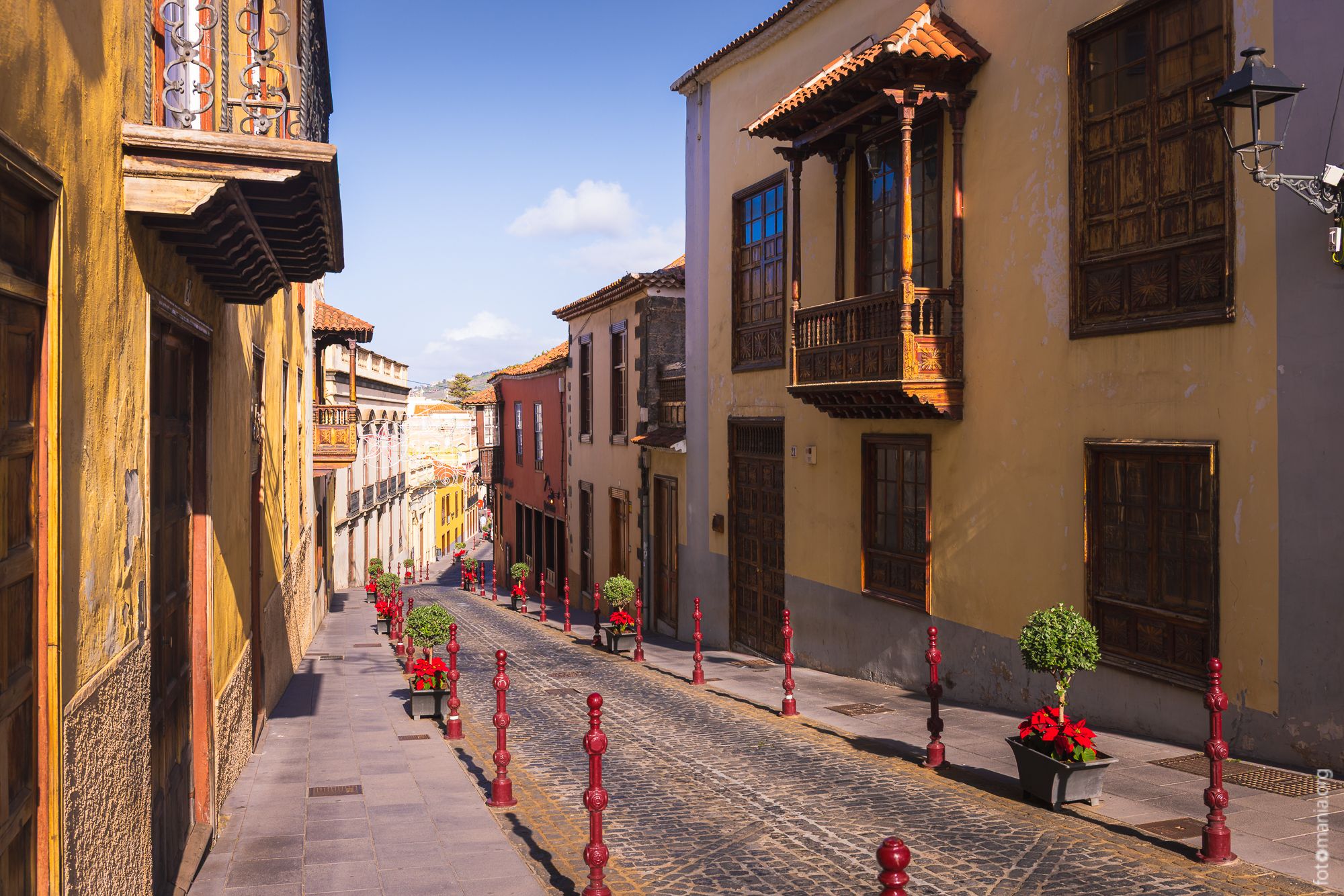 C. Rodapalla Street, Spain