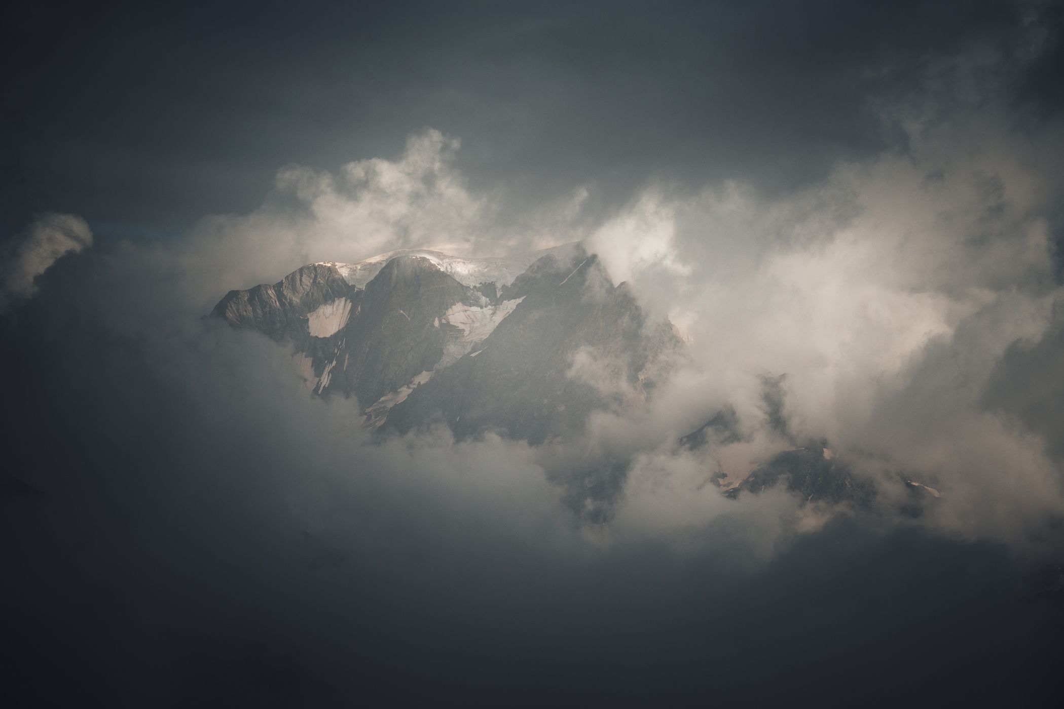 Cabane de Mille Views, Switzerland