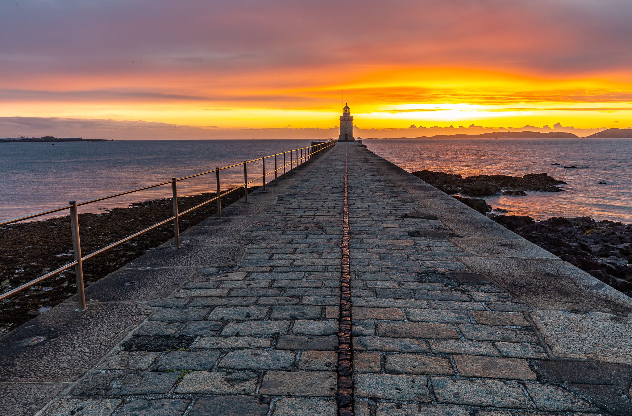 Castle Breakwater Lighthouse, Guernsey