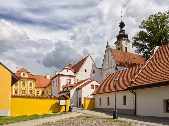 Chateau and monastery Borovany