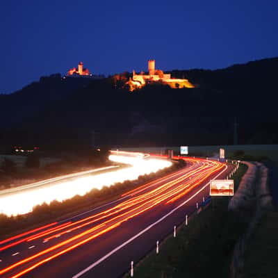 Zwei der Drei Gleichen, Germany
