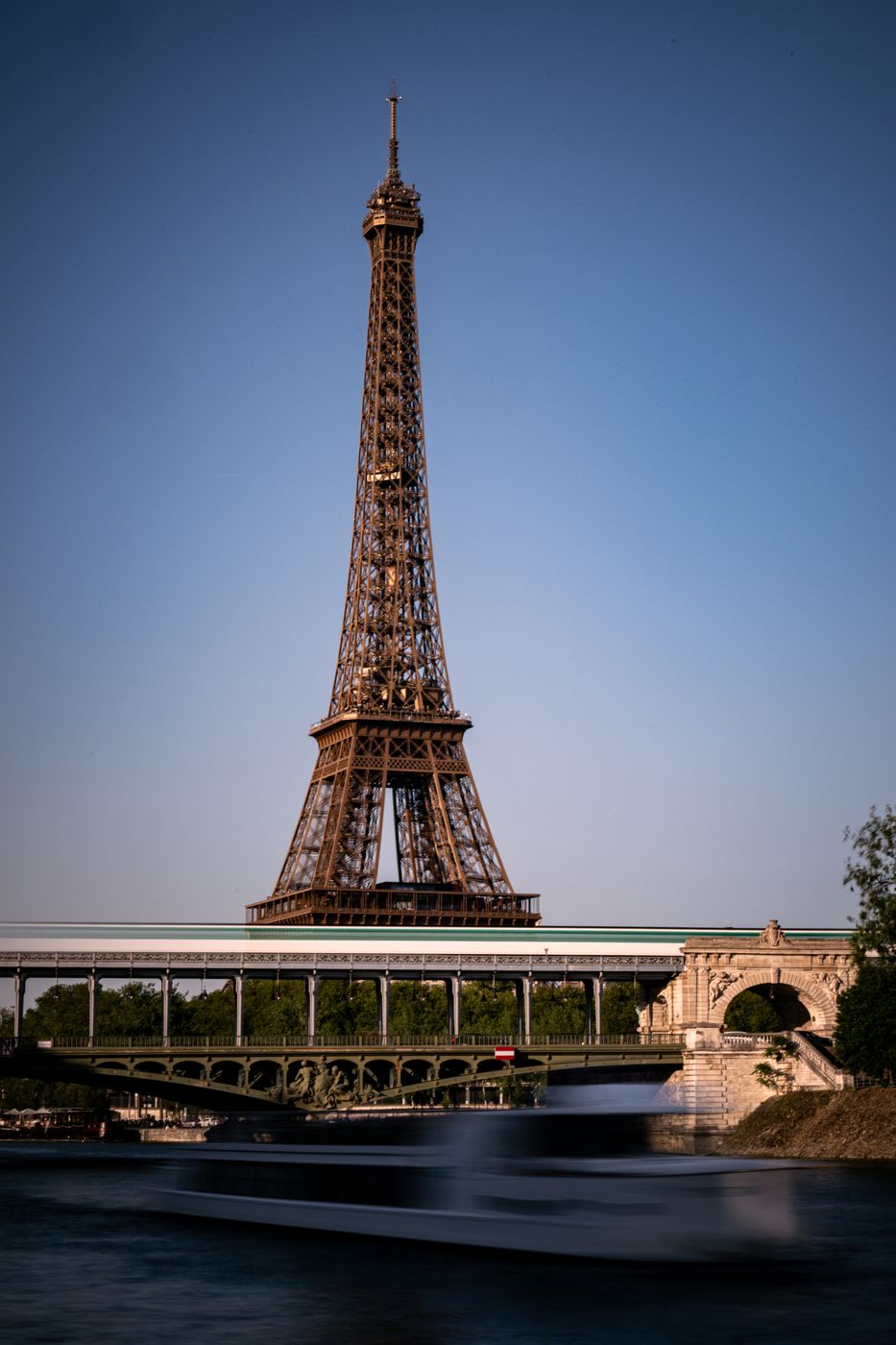 Eiffel Tower Streetview, France